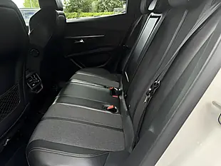 Used 2019 Peugeot 3008 GT Line White - Interior and Exterior details 6