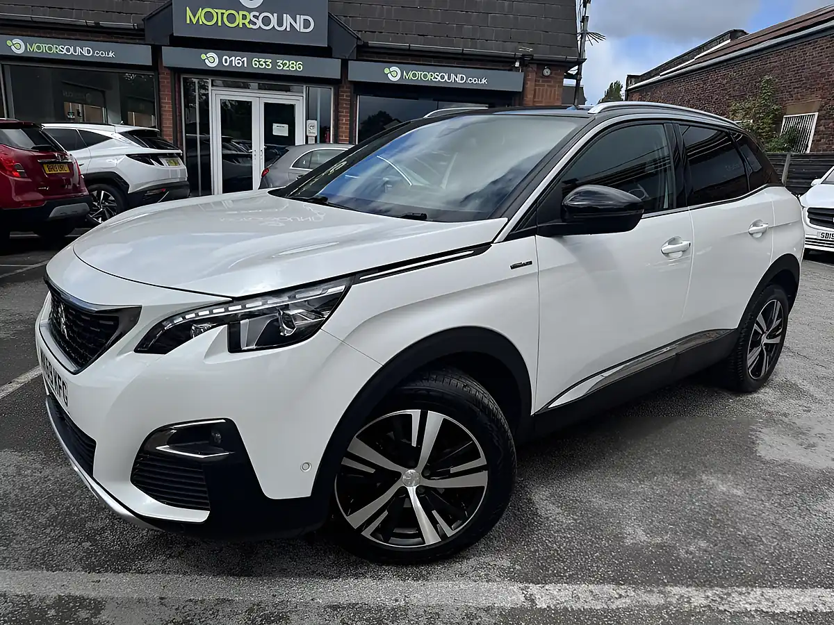 Used 2019 Peugeot 3008 GT Line White - Interior and Exterior details 8