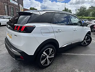 Used 2019 Peugeot 3008 GT Line White - Interior and Exterior details 9
