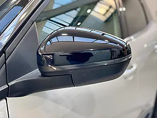 Used 2019 Peugeot 3008 GT Line White - Interior and Exterior details 13