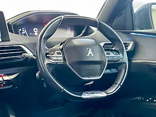 Used 2019 Peugeot 3008 GT Line White - Interior and Exterior details 16