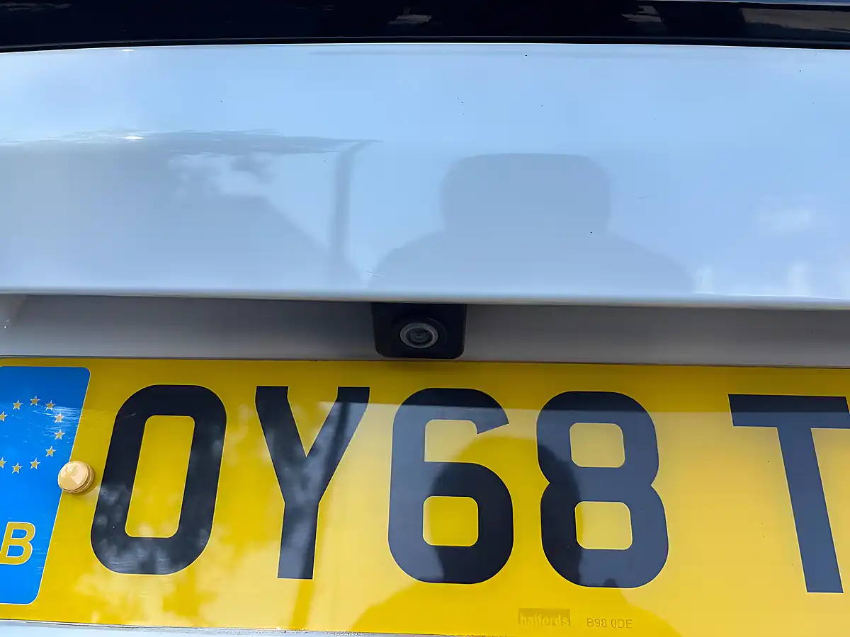Used 2019 Peugeot 3008 GT Line White - Interior and Exterior details 19