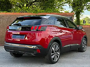Used 2019 Peugeot 3008 GT Red - Interior and Exterior details 5