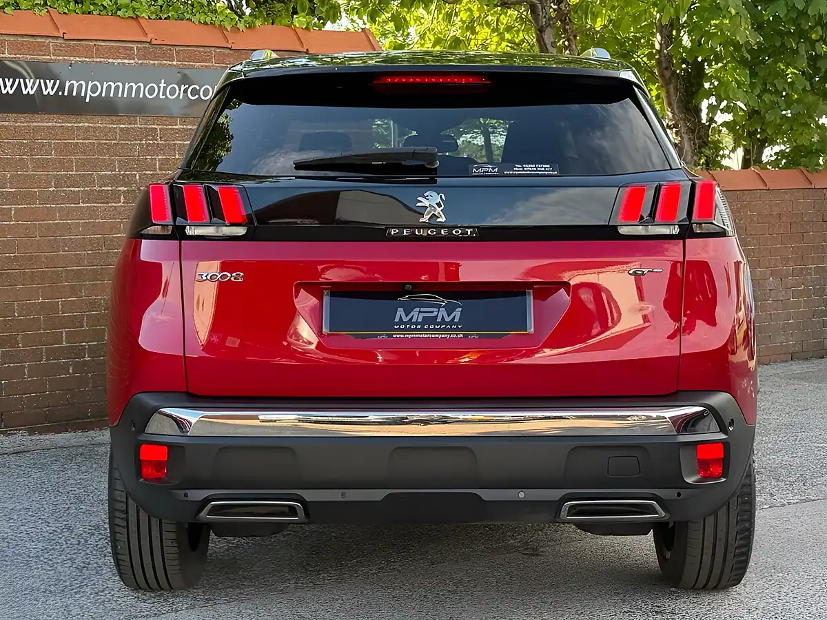 Used 2019 Peugeot 3008 GT Red - Interior and Exterior details 8