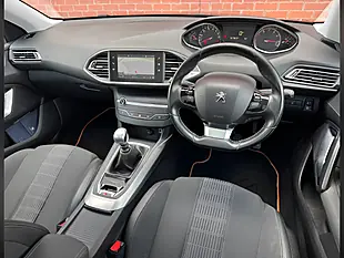Used 2019 Peugeot 308 Allure Black - Interior and Exterior details 11
