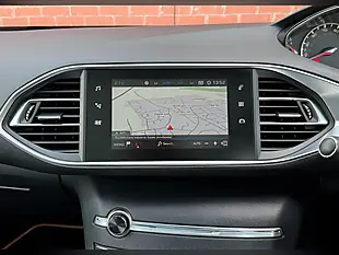Used 2019 Peugeot 308 Allure Black - Interior and Exterior details 12