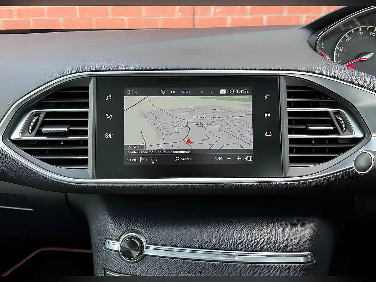 Used 2019 Peugeot 308 Allure Black - Interior and Exterior details 12