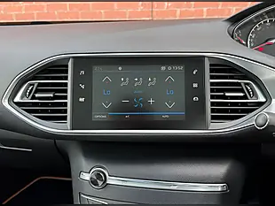Used 2019 Peugeot 308 Allure Black - Interior and Exterior details 13