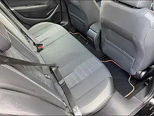 Used 2019 Peugeot 308 Allure Black - Interior and Exterior details 16