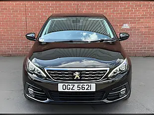 Used 2019 Peugeot 308 Allure Black - Interior and Exterior details 5