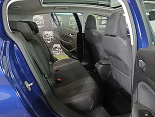 Used 2019 Peugeot 308 Allure Blue - Interior and Exterior details 20