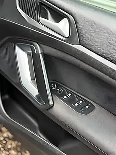 Used 2019 Peugeot 308 Allure Grey - Interior and Exterior details 14