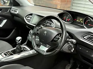 Used 2019 Peugeot 308 Allure Grey - Interior and Exterior details 7