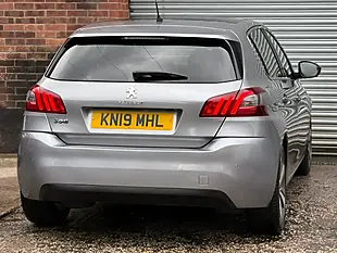 Used 2019 Peugeot 308 Allure Grey - Interior and Exterior details 8