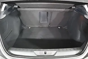 Used 2019 Peugeot 308 Allure Grey - Interior and Exterior details 9