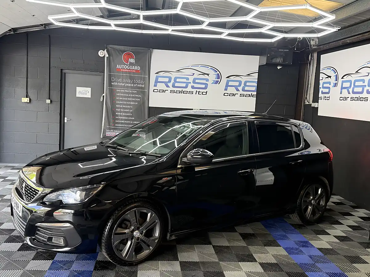 Used 2019 Peugeot 308 GT Line Black - Interior and Exterior details 10