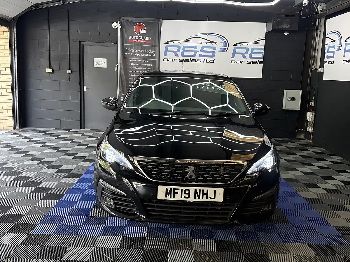 Used 2019 Peugeot 308 GT Line Black - Interior and Exterior details 3