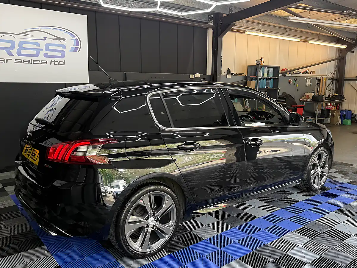 Used 2019 Peugeot 308 GT Line Black - Interior and Exterior details 5
