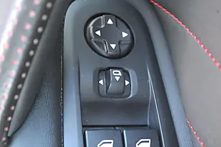 Used 2019 Peugeot 308 GT Line Blue - Interior and Exterior details 11