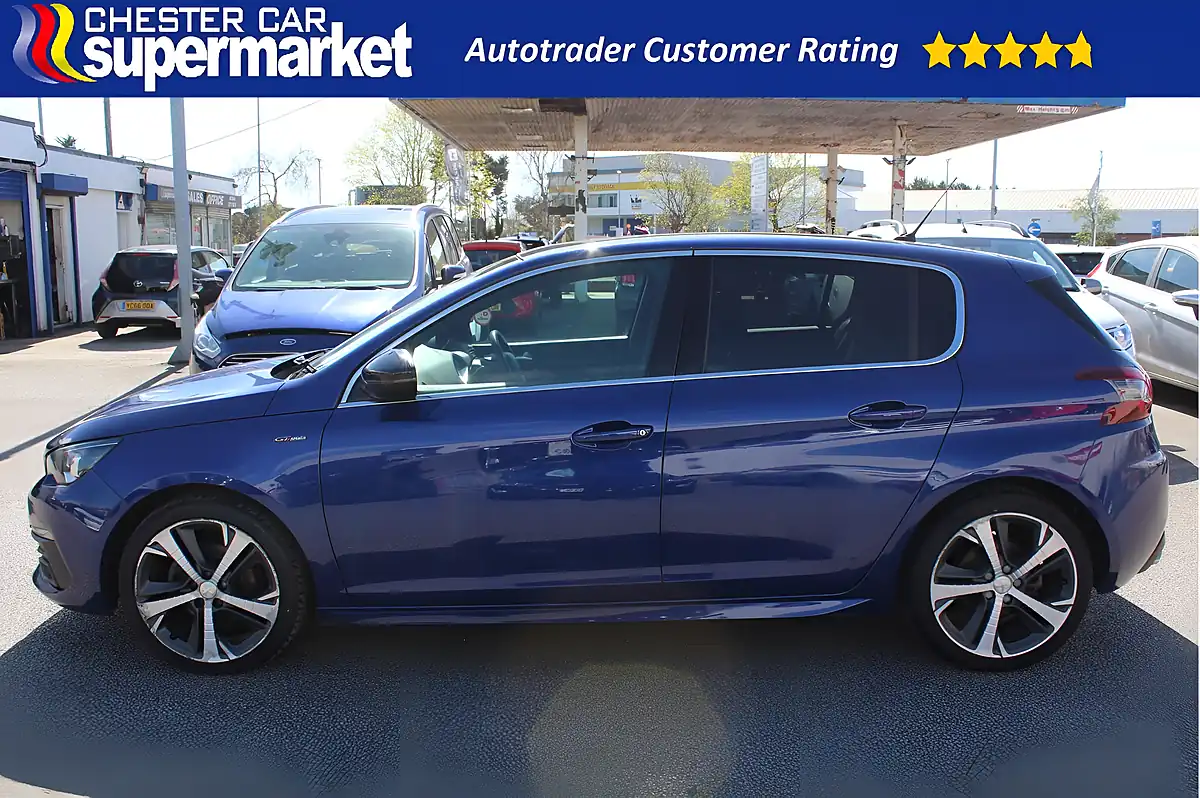Used 2019 Peugeot 308 GT Line Blue - Interior and Exterior details 3