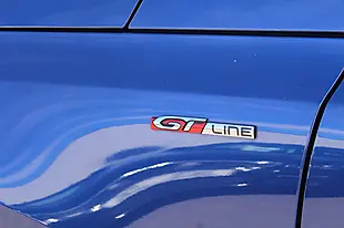 Used 2019 Peugeot 308 GT Line Blue - Interior and Exterior details 9