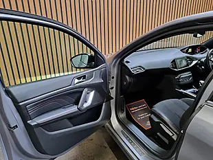 Used 2019 Peugeot 308 GT Line Cumulus Grey Metallic - Interior and Exterior details 19
