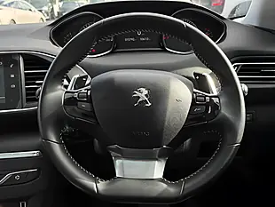 Used 2019 Peugeot 308 Sw Allure Blue - Interior and Exterior details 15