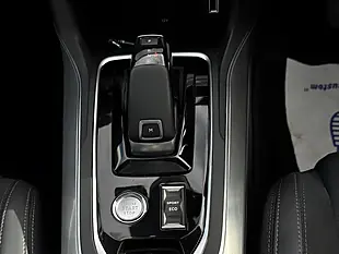 Used 2019 Peugeot 308 Sw Allure Blue - Interior and Exterior details 16
