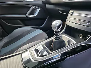 Used 2019 Peugeot 308 Tech Edition Blue - Interior and Exterior details 19