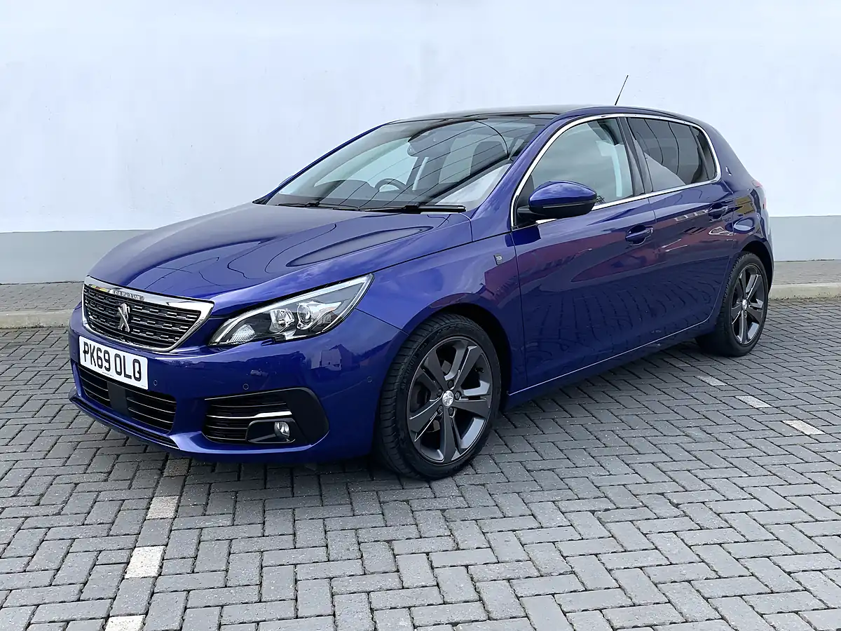 Used 2019 Peugeot 308 Tech Edition Blue - Interior and Exterior details 4