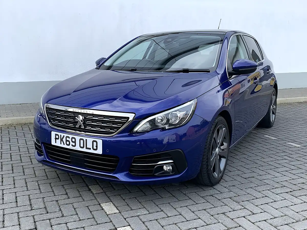 Used 2019 Peugeot 308 Tech Edition Blue - Interior and Exterior details 7