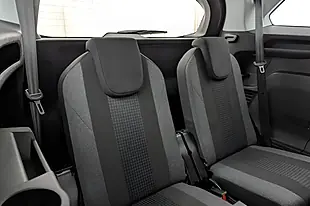 Used 2019 Peugeot 5008 Active White - Interior and Exterior details 11