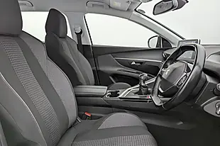 Used 2019 Peugeot 5008 Active White - Interior and Exterior details 2