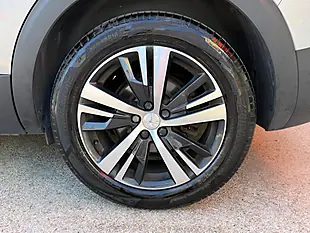 Used 2019 Peugeot 5008 Allure Grey - Interior and Exterior details 10