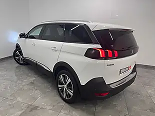 Used 2019 Peugeot 5008 Allure White - Interior and Exterior details 5