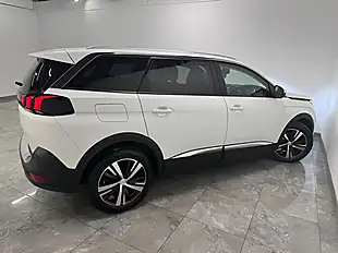Used 2019 Peugeot 5008 Allure White - Interior and Exterior details 8