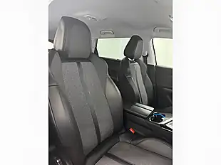 Used 2019 Peugeot 5008 Allure White - Interior and Exterior details 9
