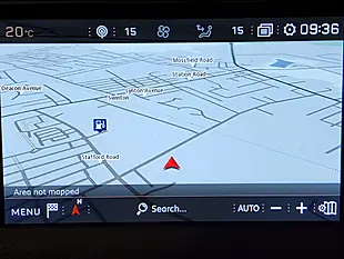 Used 2019 Peugeot 5008 GT Line Green - Interior and Exterior details 3
