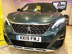 Used 2019 Peugeot 5008 GT Line Green - Interior and Exterior details 4