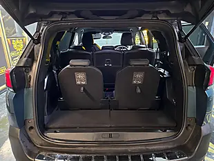Used 2019 Peugeot 5008 GT Line Green - Interior and Exterior details 11
