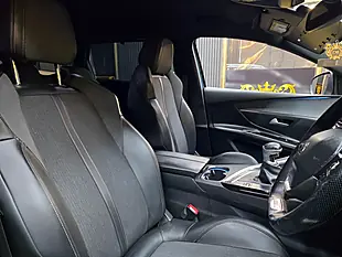 Used 2019 Peugeot 5008 GT Line Green - Interior and Exterior details 13