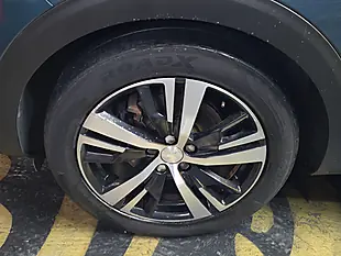 Used 2019 Peugeot 5008 GT Line Green - Interior and Exterior details 20