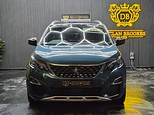 Used 2019 Peugeot 5008 GT Line Green - Interior and Exterior details 8