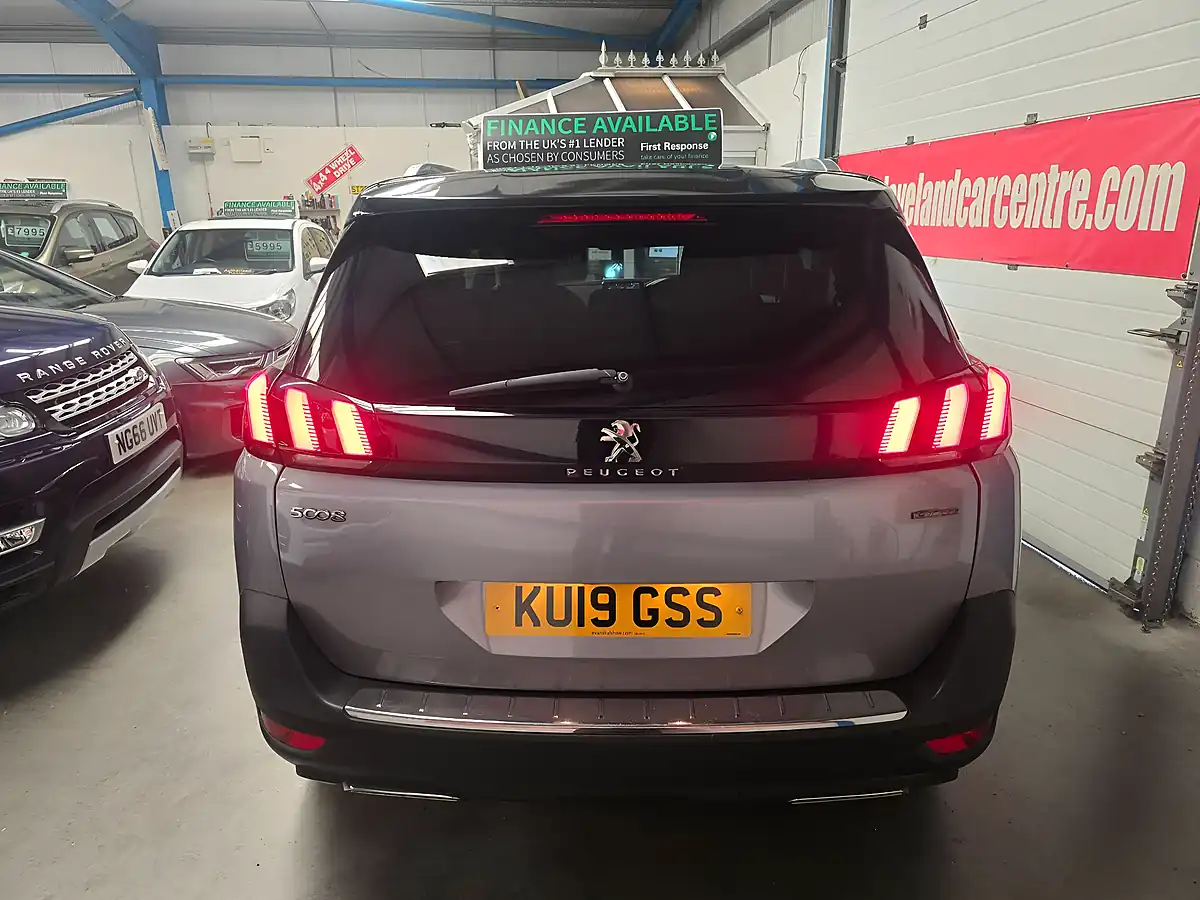 Used 2019 Peugeot 5008 GT Line Grey - Interior and Exterior details 6