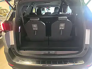 Used 2019 Peugeot 5008 GT Line Grey - Interior and Exterior details 7
