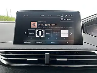 Used 2019 Peugeot 5008 GT Line Premium Grey - Interior and Exterior details 14