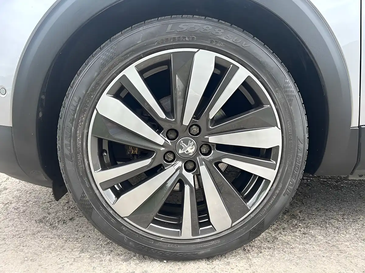 Used 2019 Peugeot 5008 GT Line Premium Grey - Interior and Exterior details 20