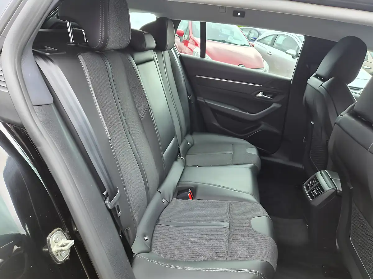 Used 2019 Peugeot 508 Allure Black - Interior and Exterior details 14