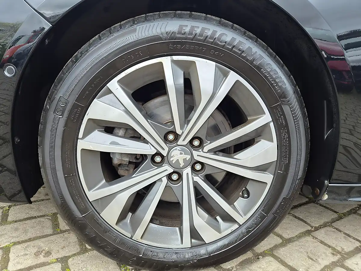 Used 2019 Peugeot 508 Allure Black - Interior and Exterior details 19