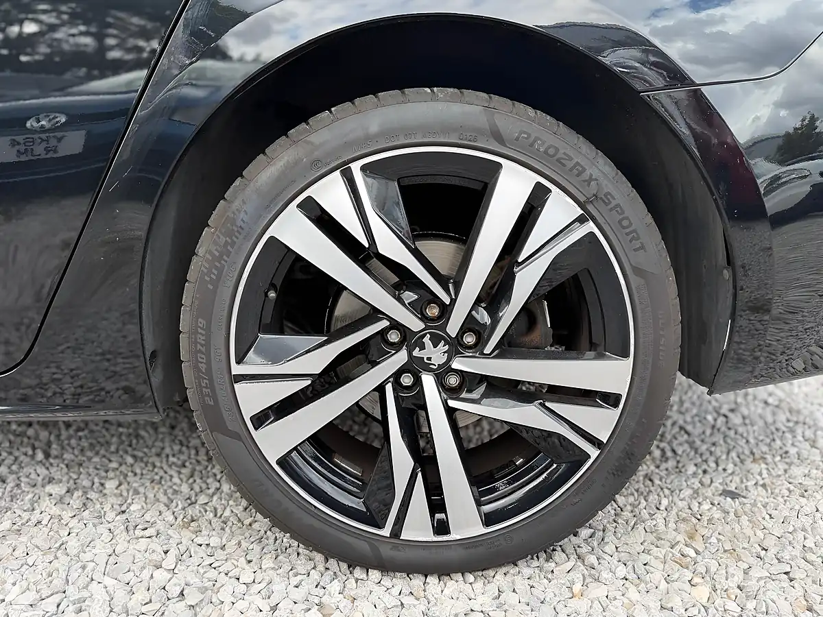 Used 2019 Peugeot 508 GT Fastback Black - Interior and Exterior details 19